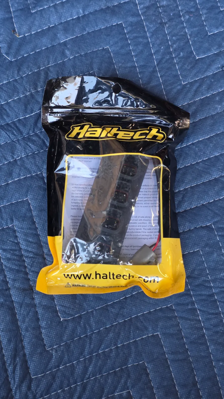 Haltech Elite Can Hub — photo 1