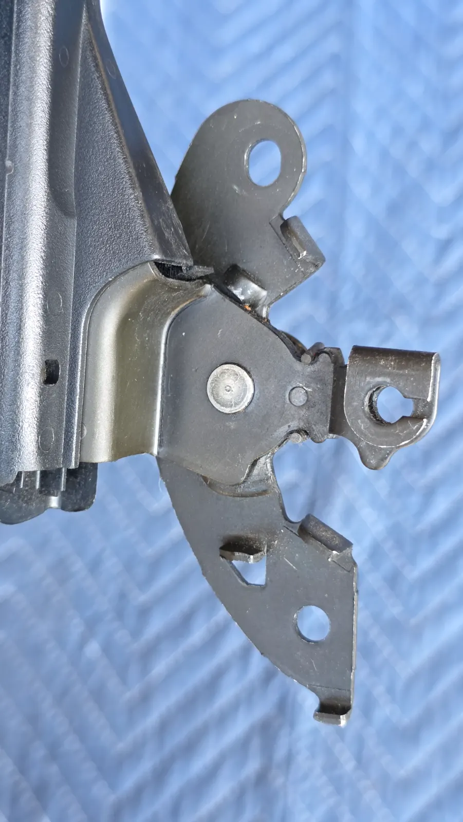 S13 Trunk/Gas Lid Latch — photo 14