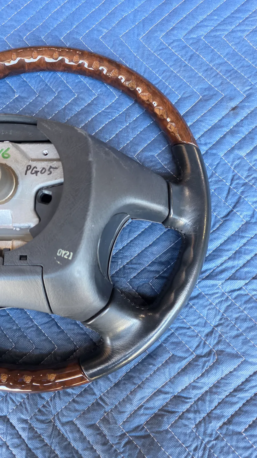 C34 Nissan Stagea S2 Steering Wheel — photo 7