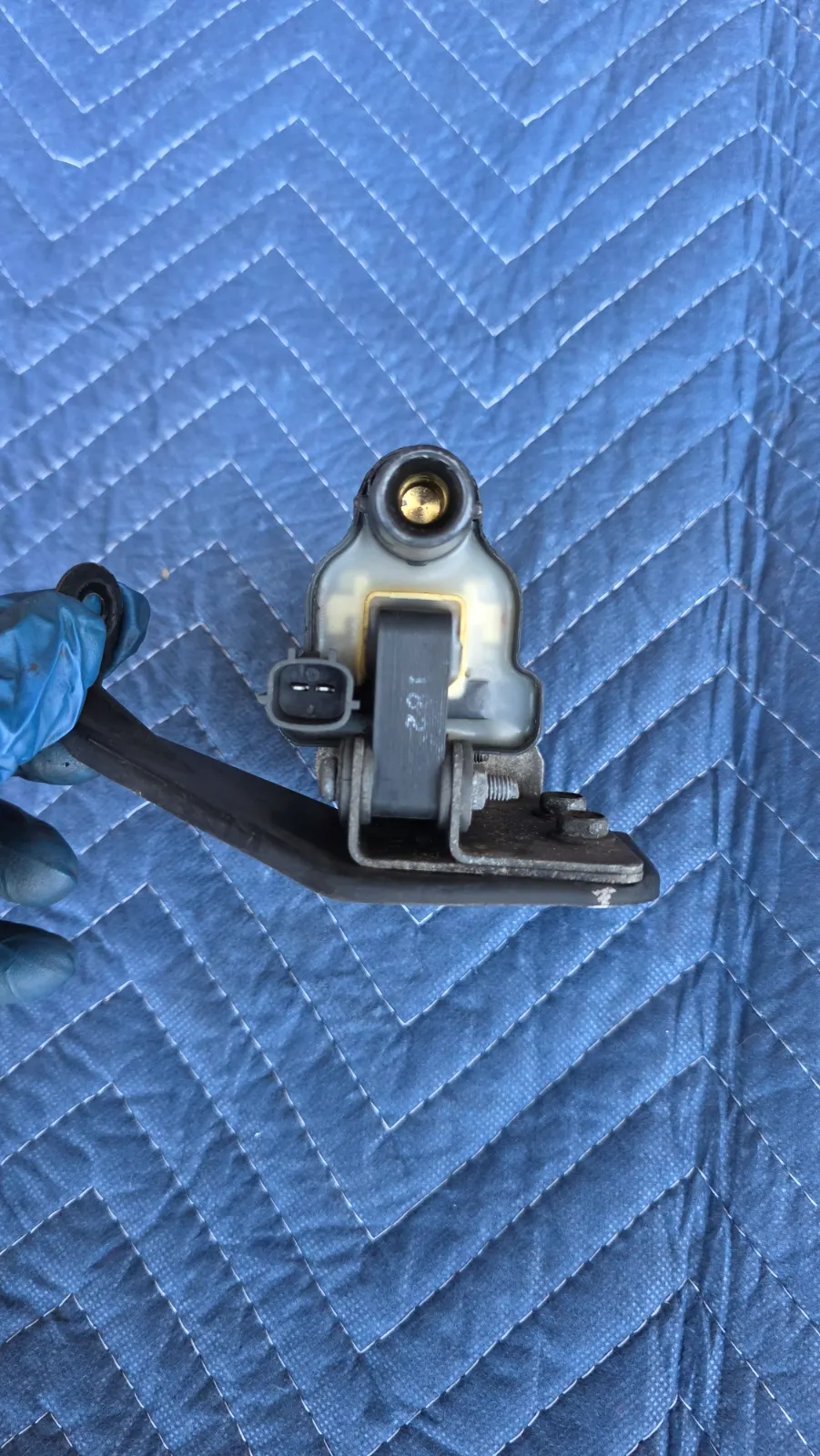 S13 Ka24de Ignition Coil + Bracket — photo 2