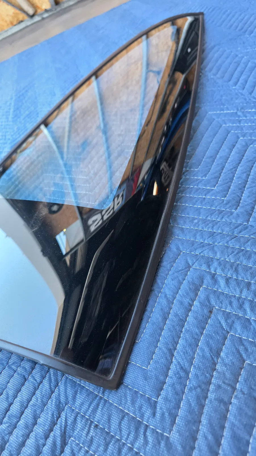 S13 Hatch Quarter Glass (RH) — photo 5
