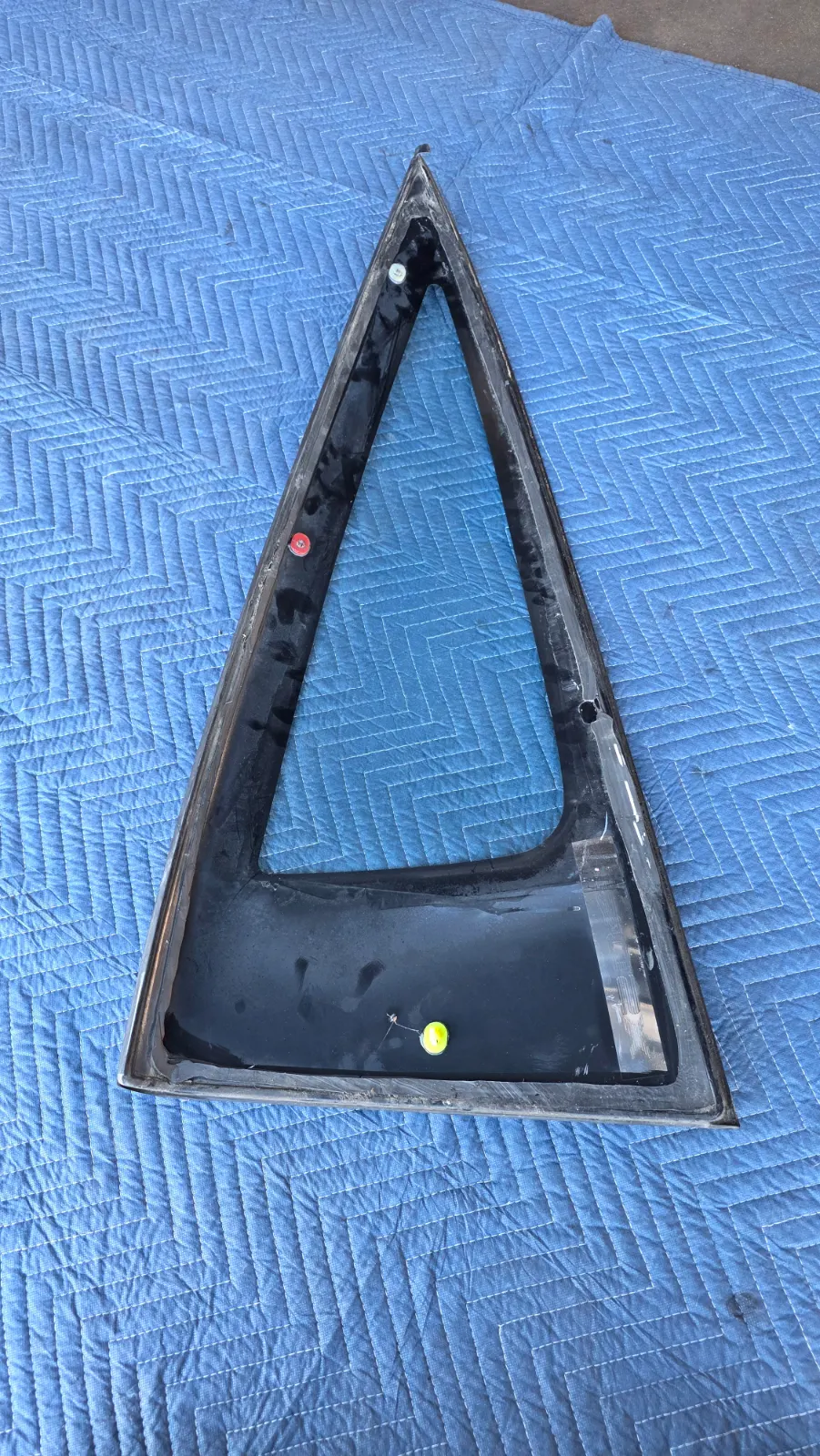 S13 Hatch Quarter Glass (RH) — photo 6