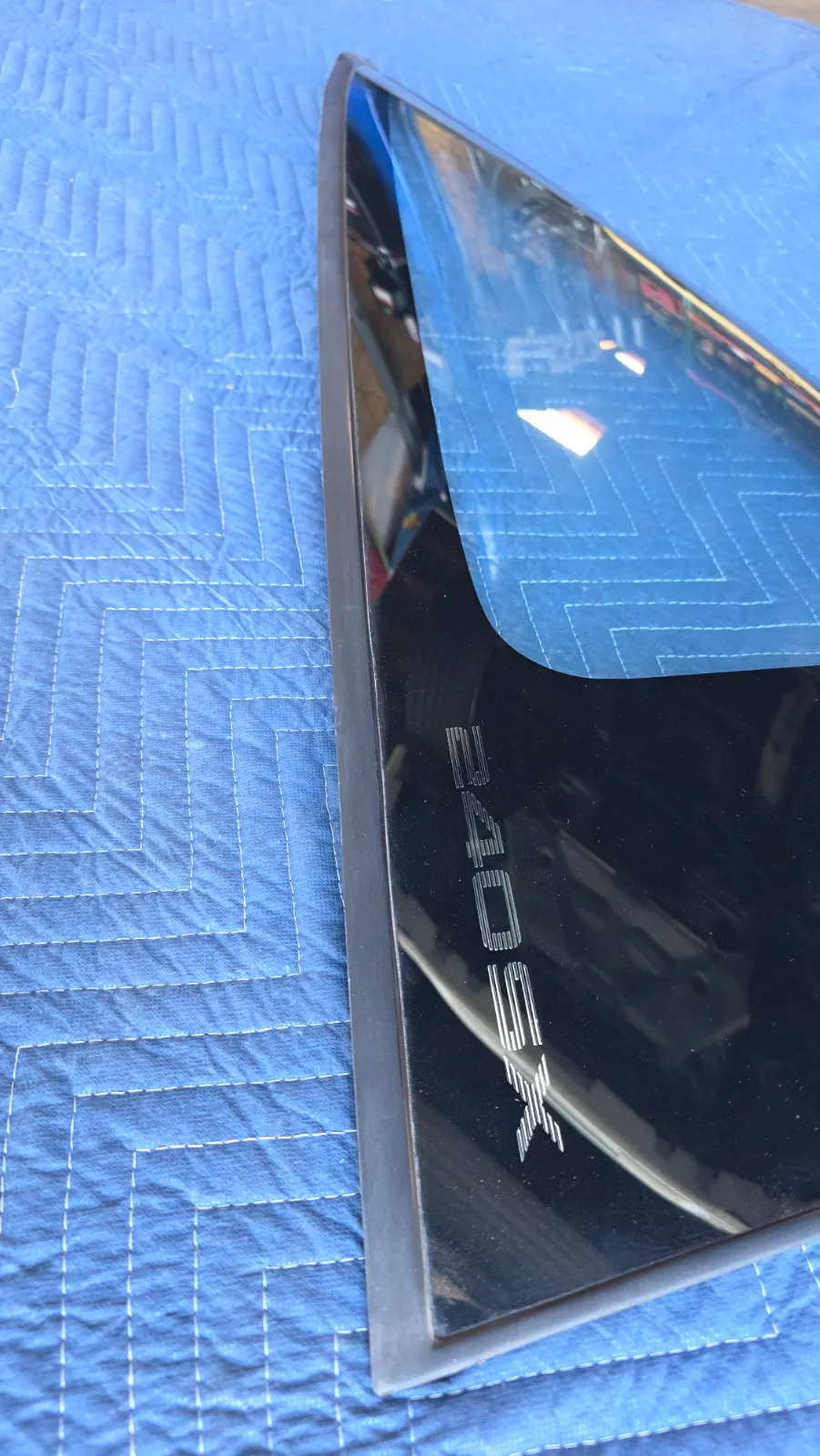 S13 Hatch Quarter Glass (RH) — photo 3